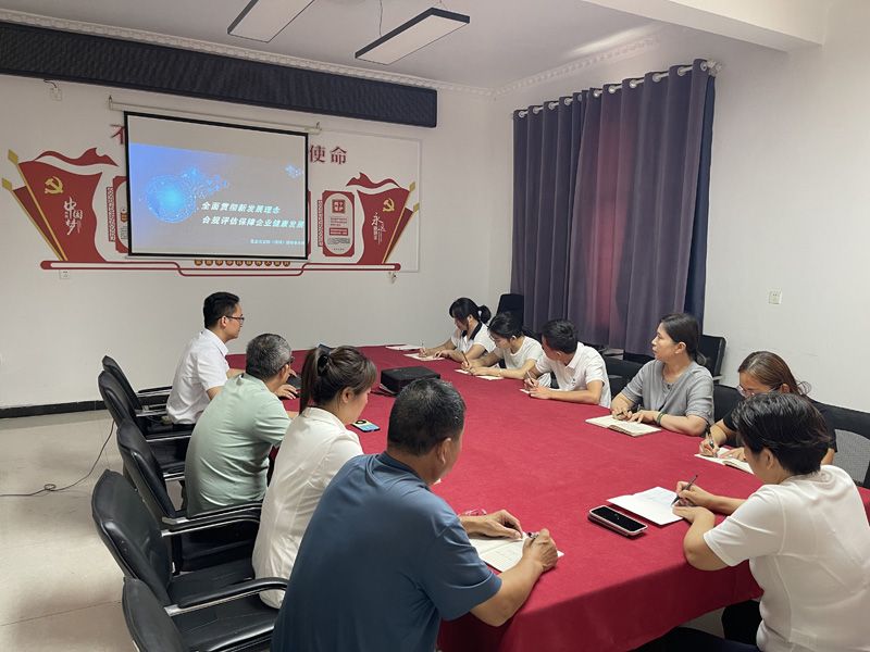 普法宣傳進企業(yè) 法治護航助發(fā)展